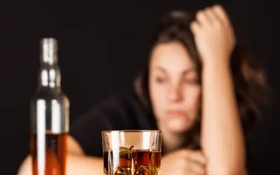 اعتیاد به الکل: علت، علائم و عوارض